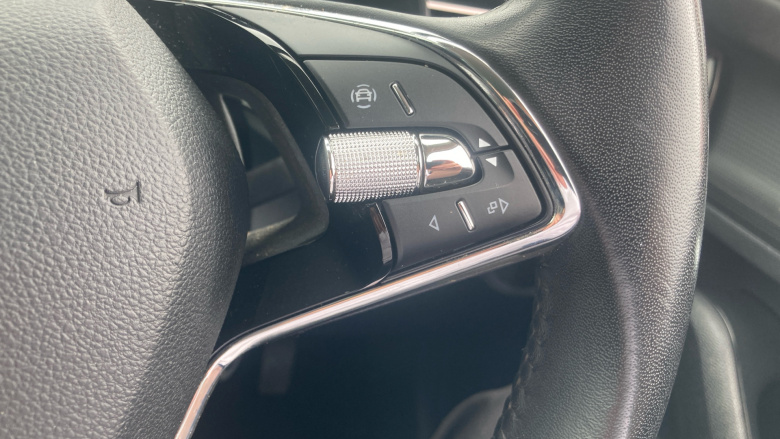 Skoda Kamiq 1.0 TSI 110 SE L Executive 5dr Petrol Hatchback